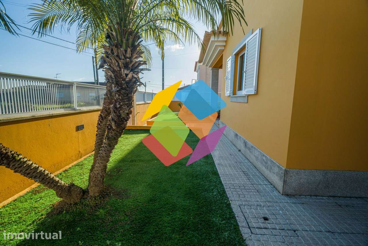 Moradia T4 à venda em Arada - Ovar - Grande imagem: 4/33