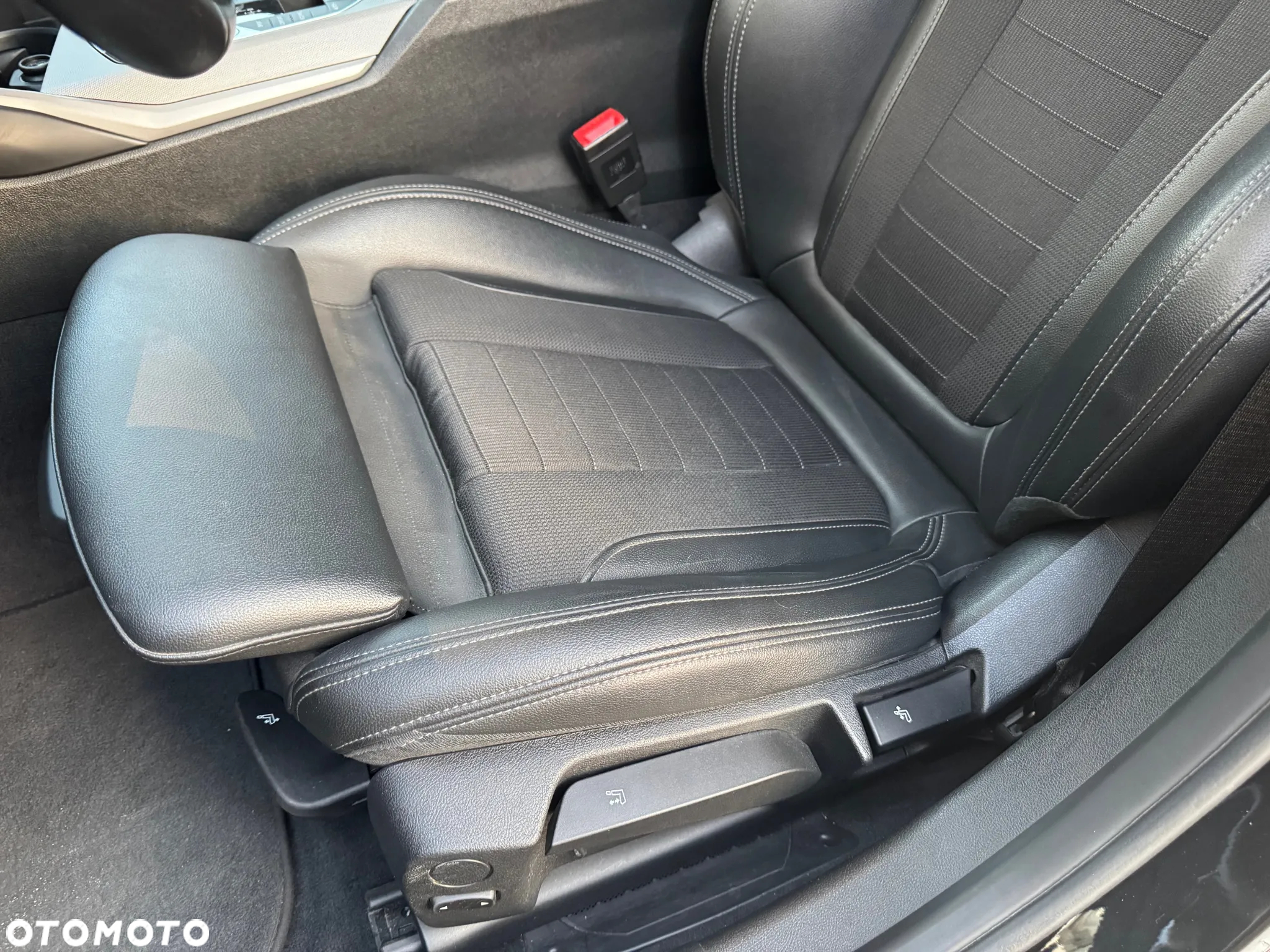 BMW Seria 3 318i Advantage - 22