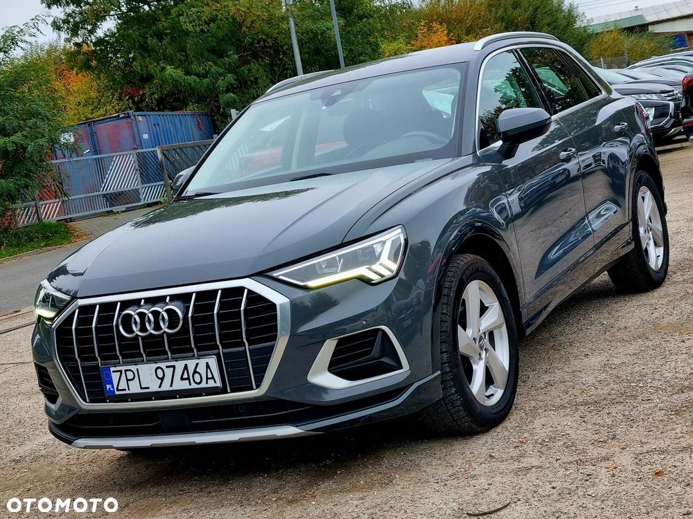Audi Q3 35 TFSI S tronic - 1