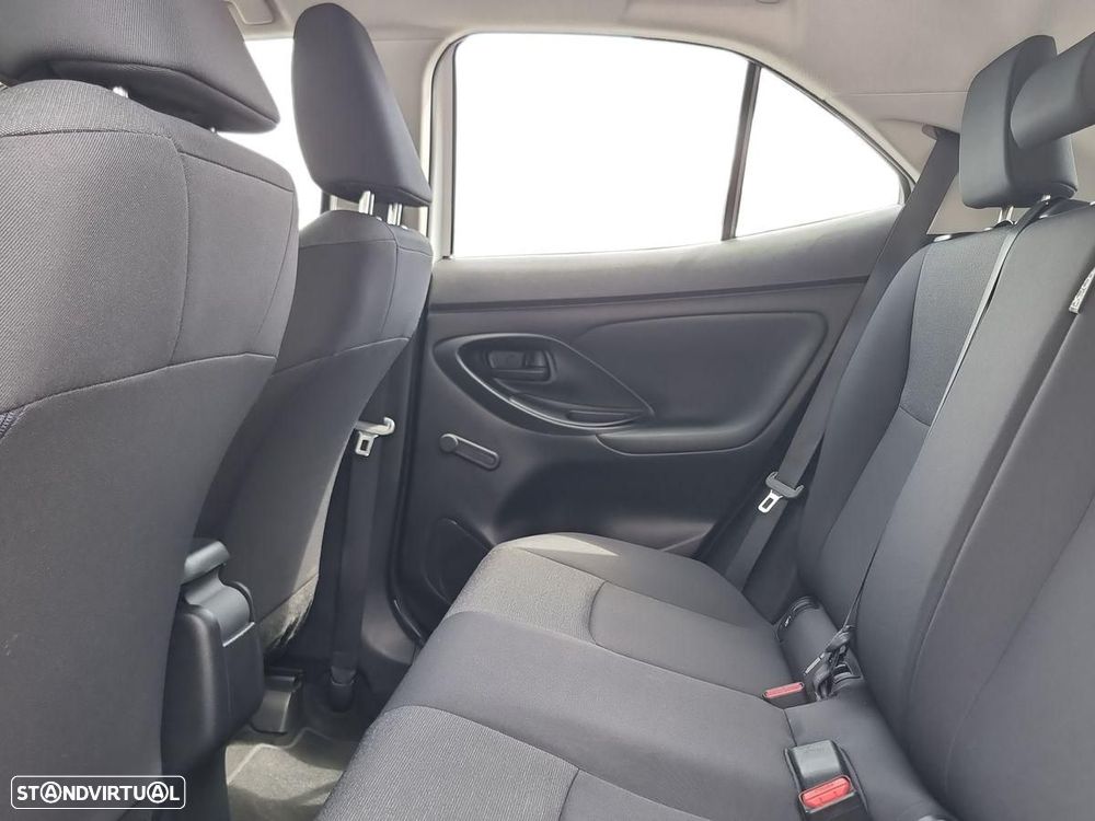 Toyota Yaris Cross 1.5 HDF Comfort - 12
