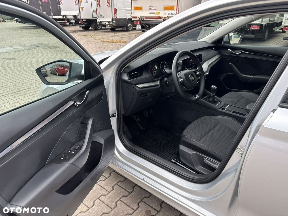 Skoda Octavia 1.5 TSI ACT Ambition - 11