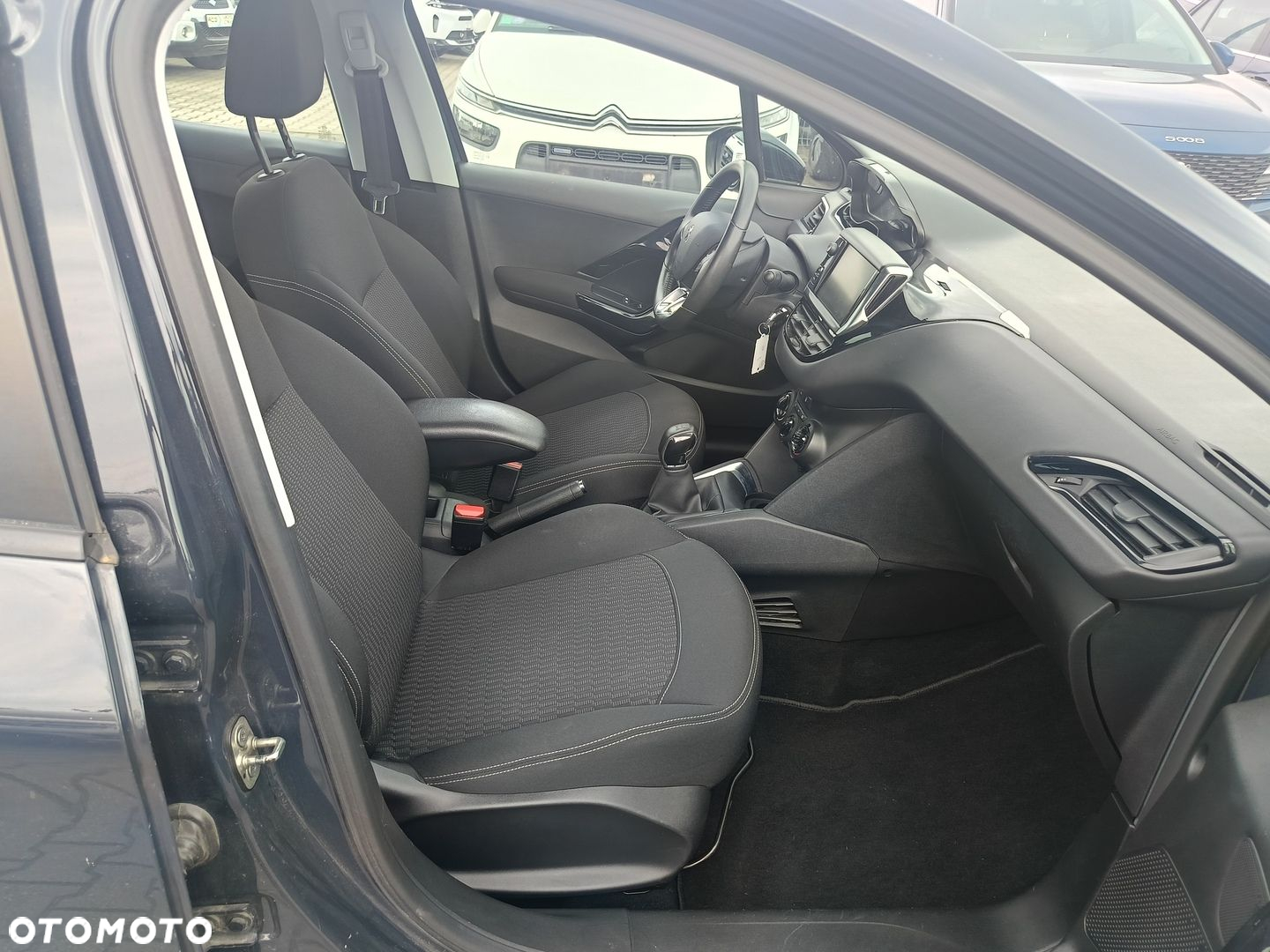 Peugeot 208 1.2 PureTech Active - 7