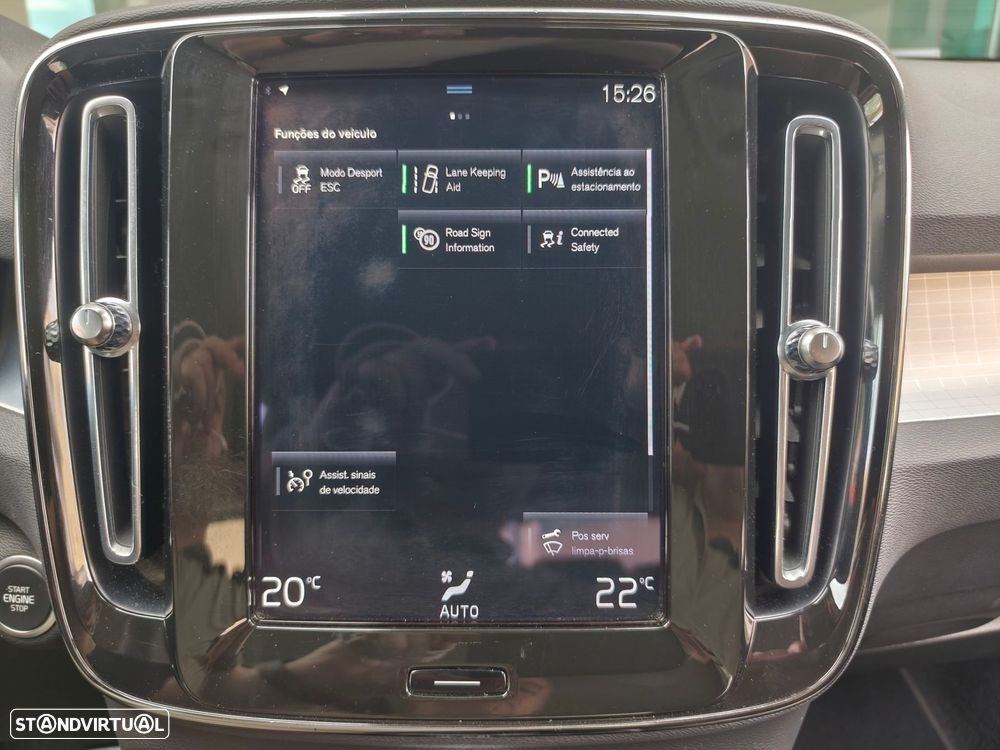 Volvo XC 40 1.5 T4 PHEV Core — fotografia 15