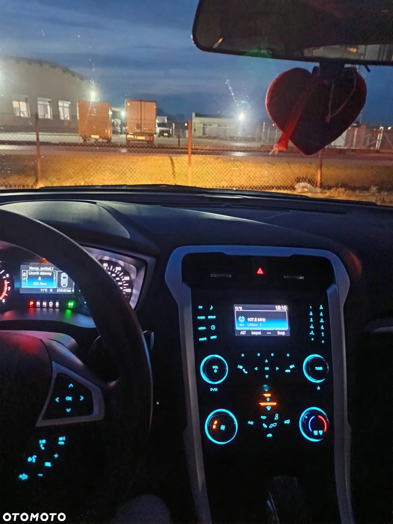 Ford Fusion - 7
