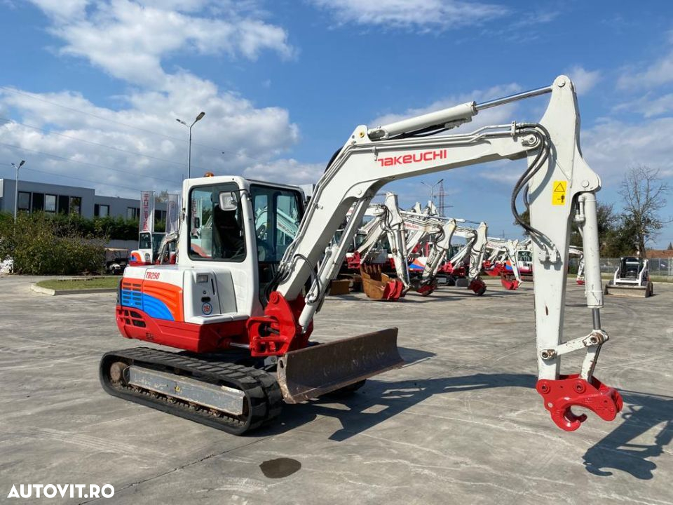 Takeuchi Tb 250 - 2