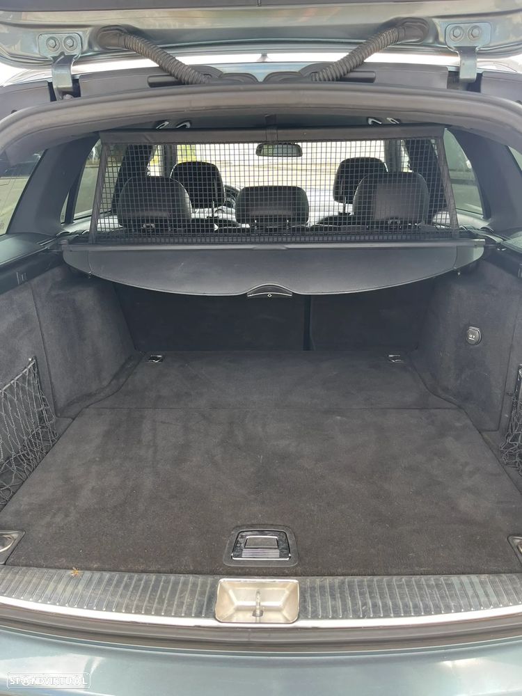 Mercedes-Benz C 250 Station CDI DPF Auto BlueEFFICIENCY SPORT EDITION - 17