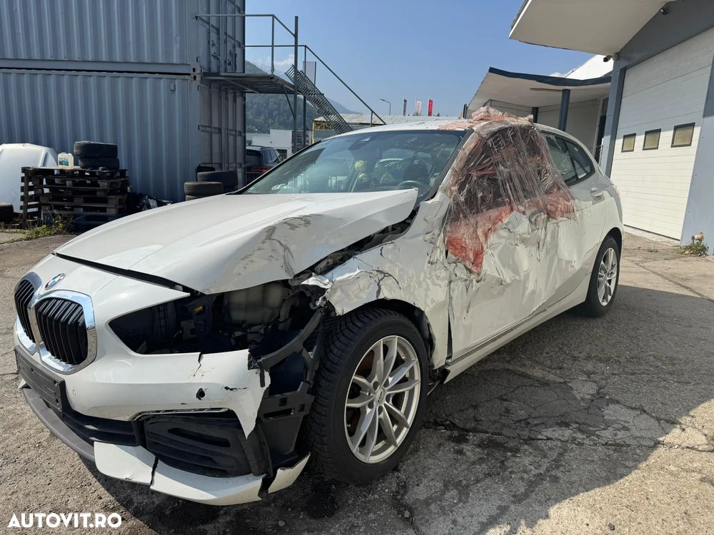 BMW Seria 1 118i Advantage - 3