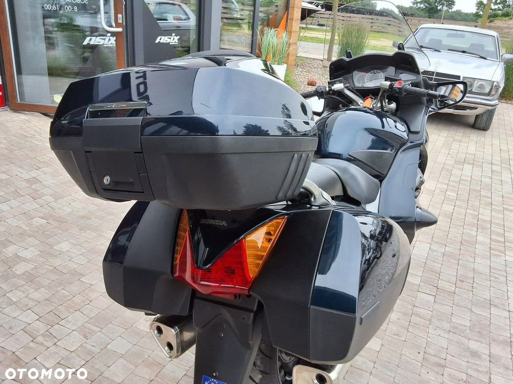 Honda ST - 20