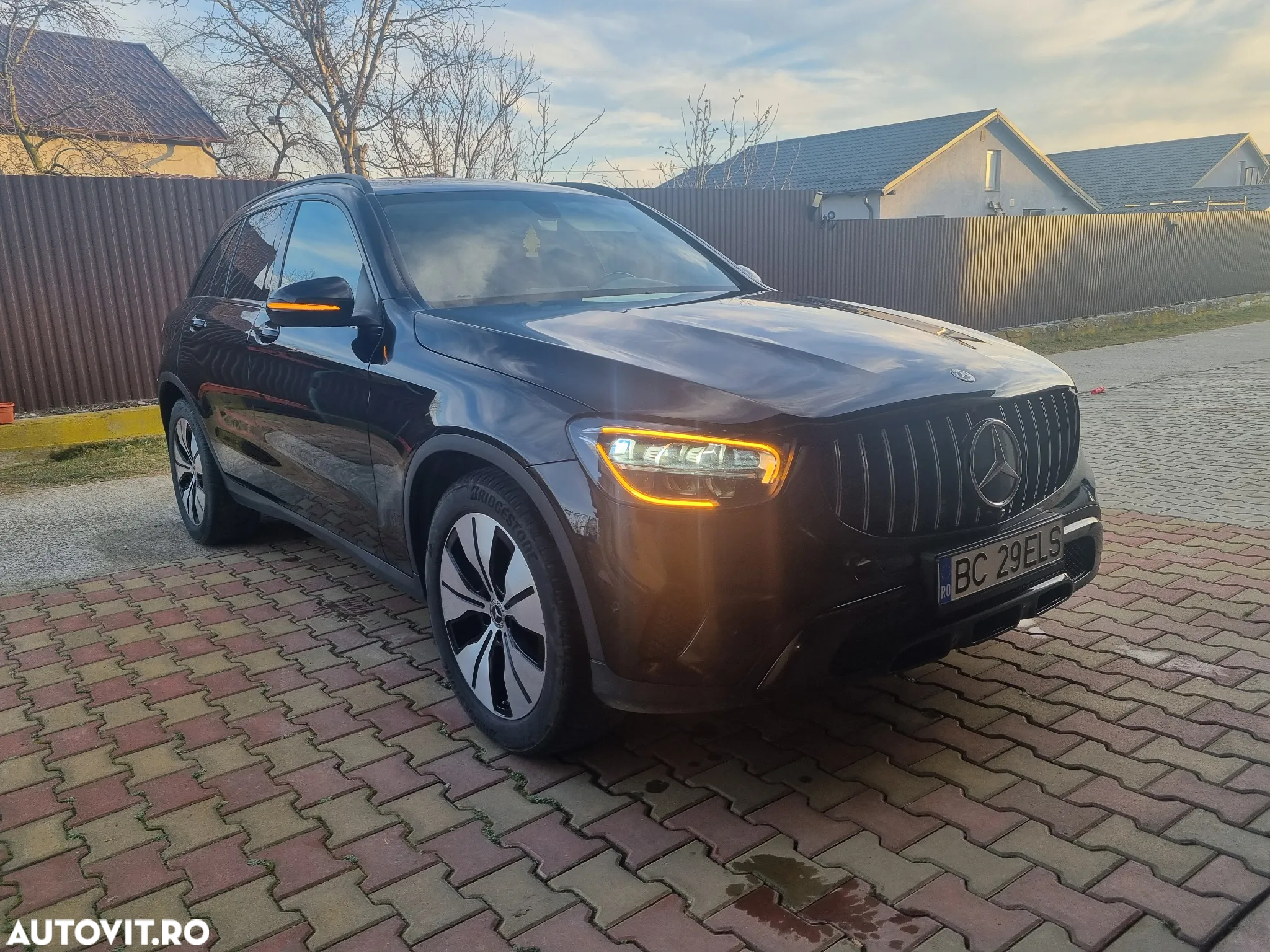 Mercedes-Benz GLC 300 d 4Matic 9G-TRONIC - 7