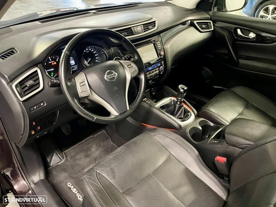 Nissan Qashqai 1.5 dCi Tekna Premium 17 360 - 12