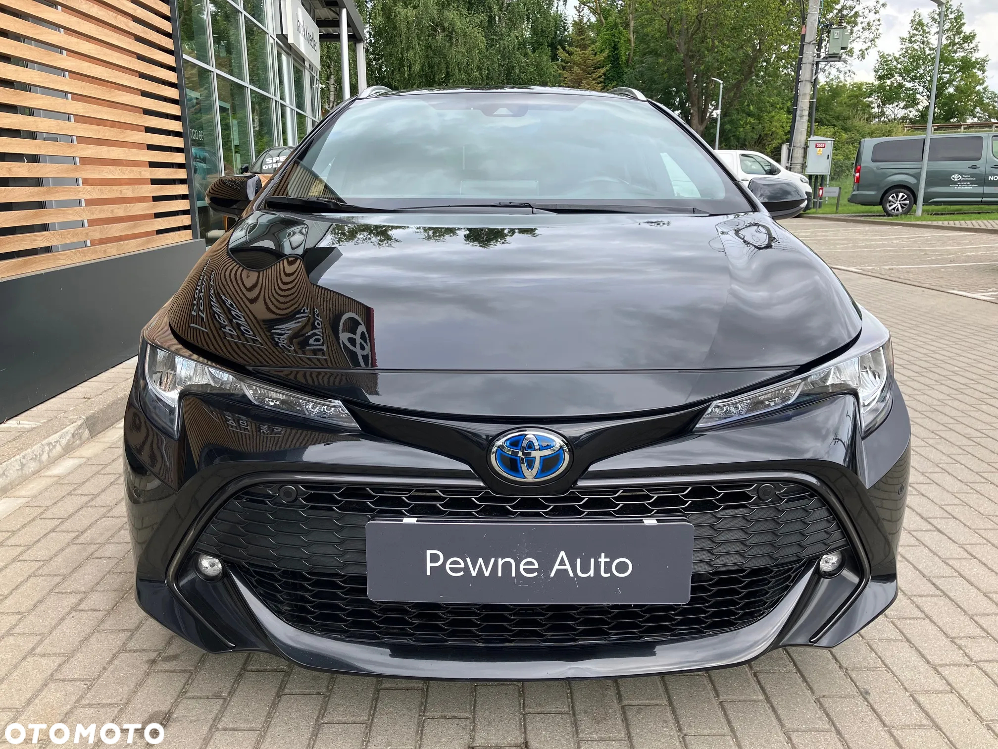 Toyota Corolla 1.8 Hybrid Comfort - 13