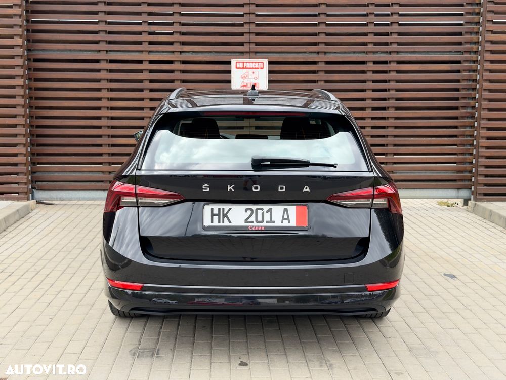 Skoda Octavia 2.0 TDI DSG Sportline - 13