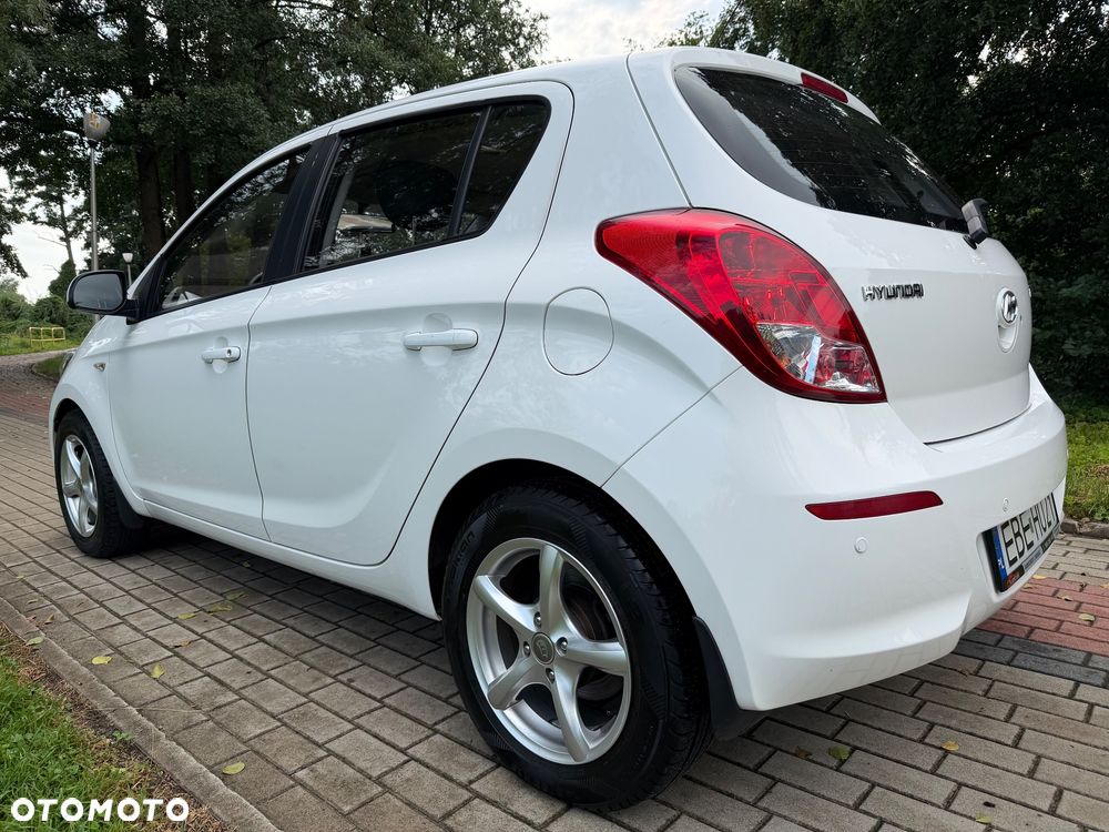 Hyundai i20 - 3