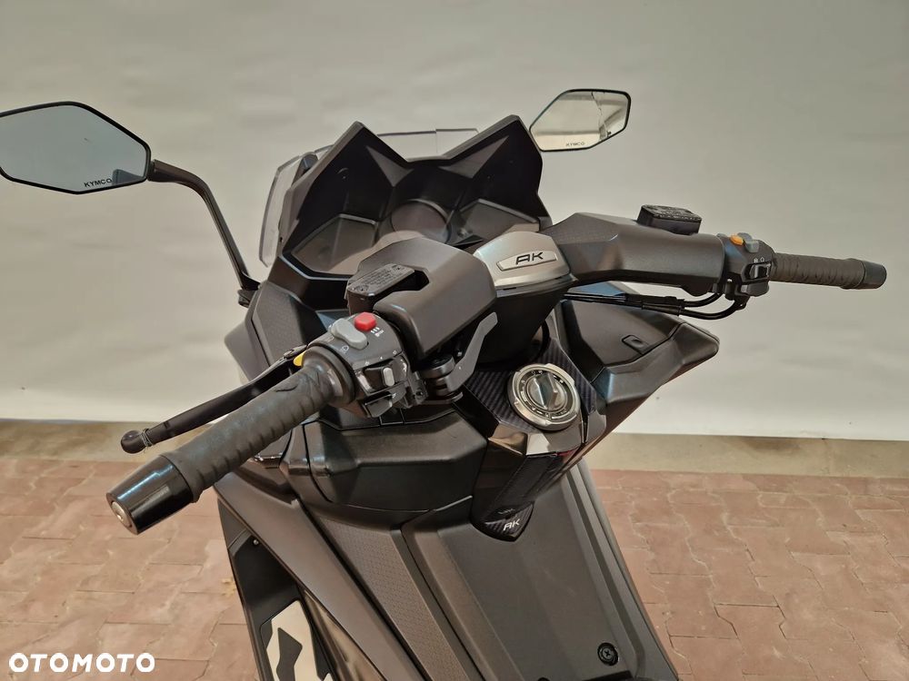 Kymco AK 550 - 30