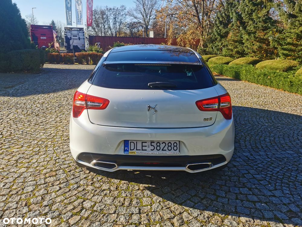 DS Automobiles DS 5 - 6