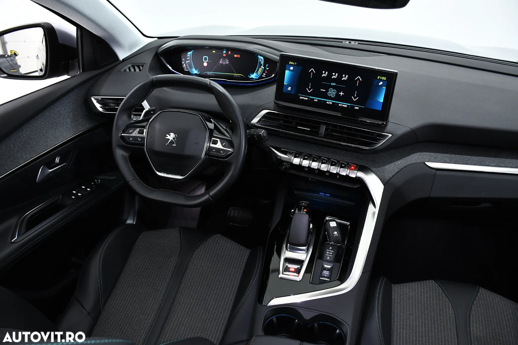 Peugeot 3008 PHEV EAT8 Allure - 4