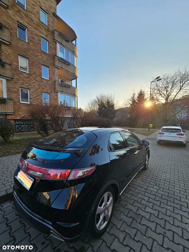 Honda Civic 1.4 Sport - 8