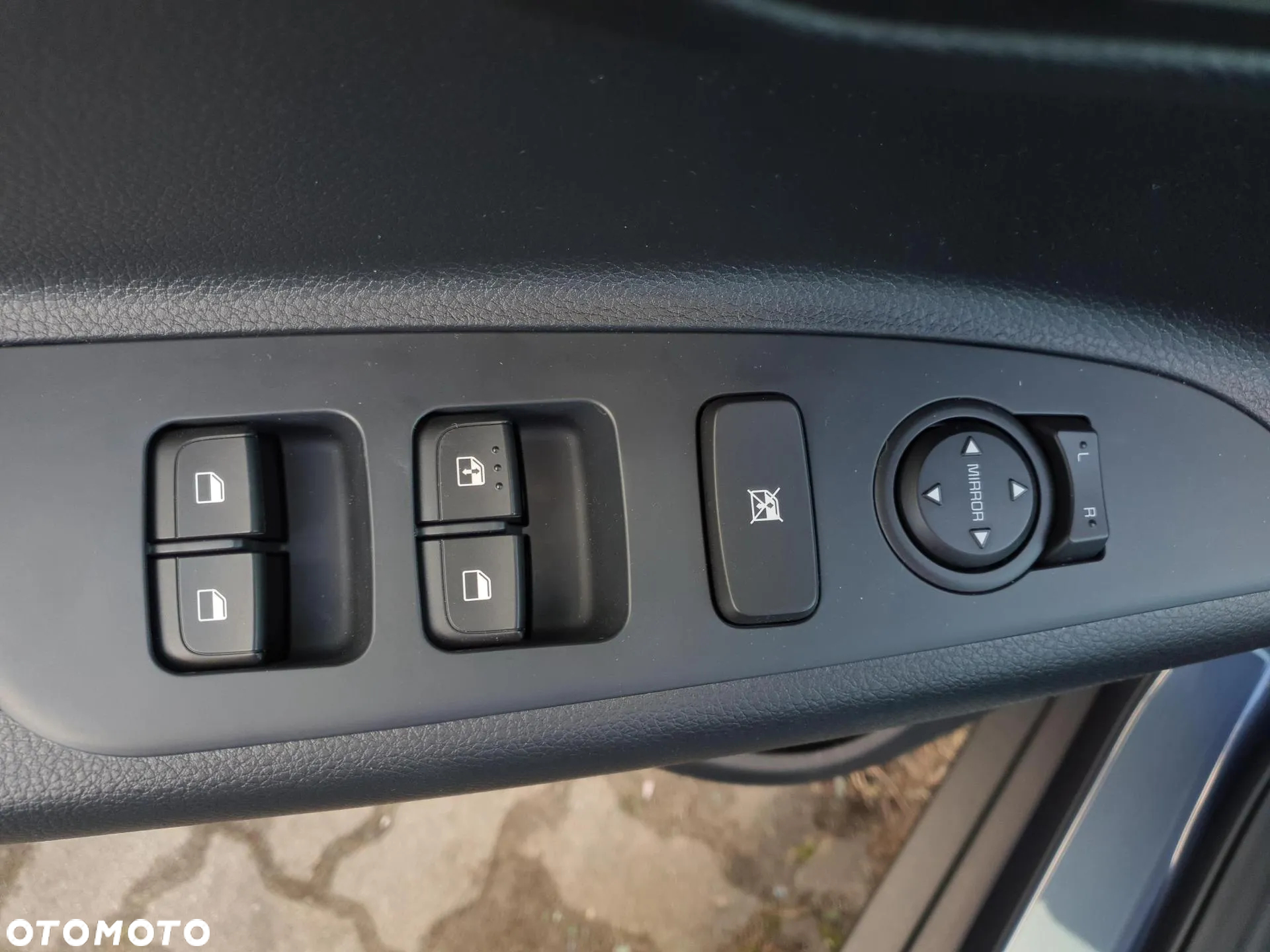 Kia Stonic 1.0 T-GDI M DCT - 24