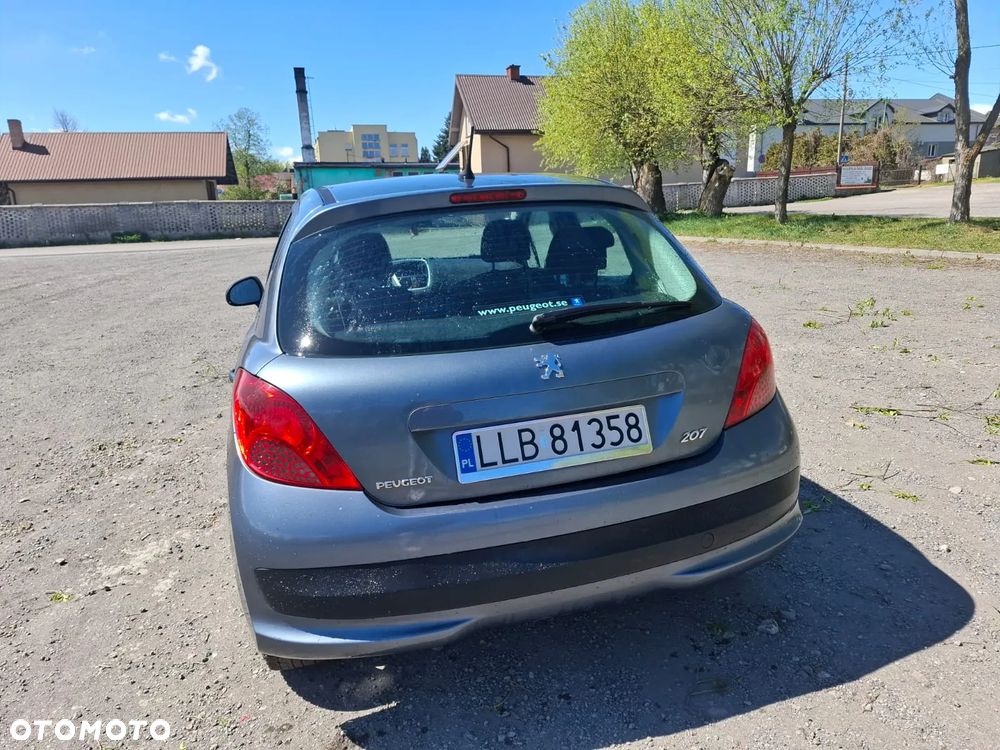 Peugeot 207 1.4 16V Trendy - 4