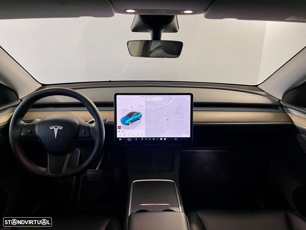 Tesla Model Y Long Range Dual Motor AWD - 4