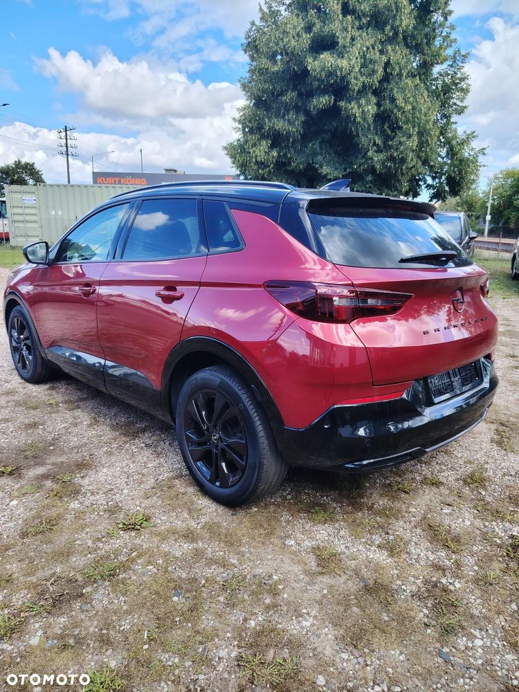 Opel Grandland 1.2 DI GS - 13