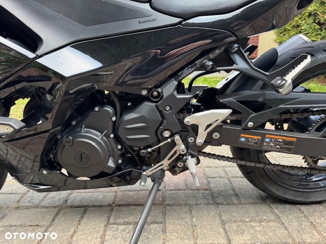Kawasaki Ninja 500 - 11