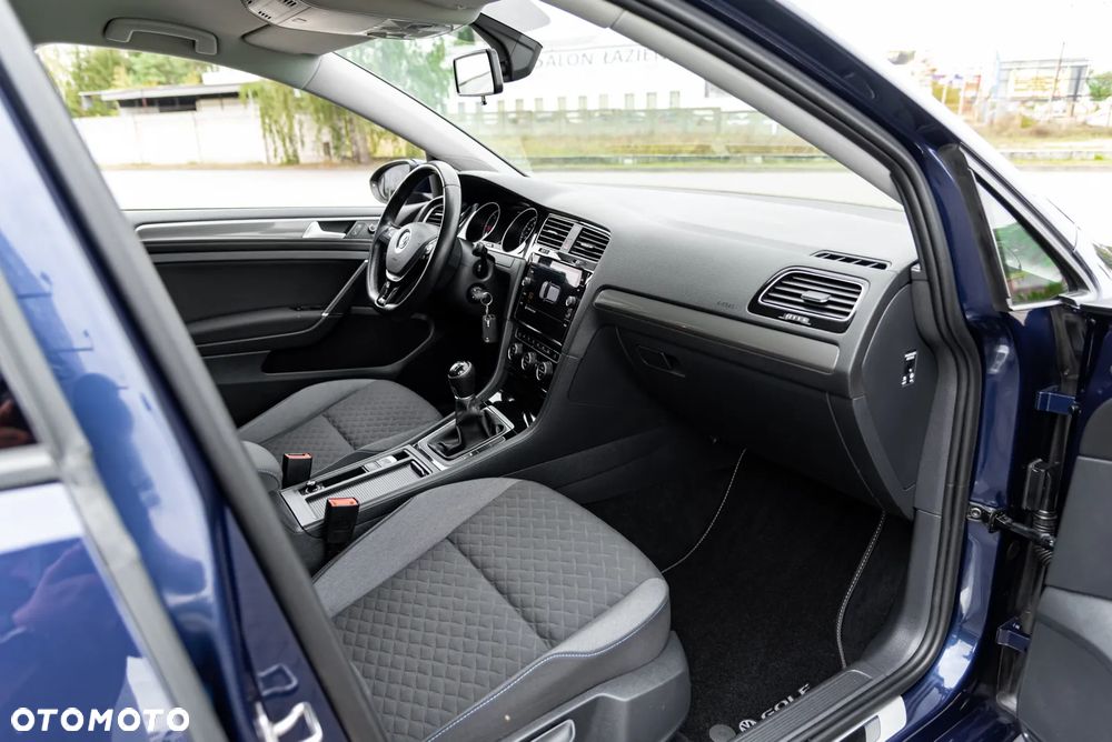 Volkswagen Golf 2.0 BlueTDI Highline - 21