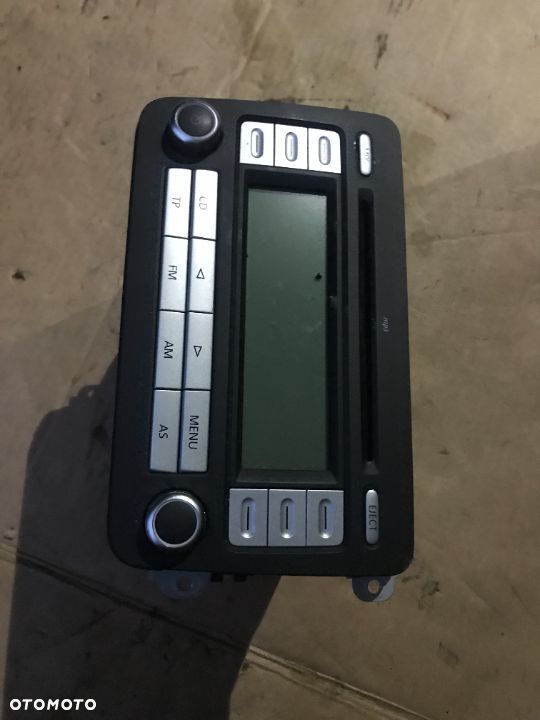 Radio CD GOLF V TOURAN PASSAT B6 1K0035186AD - 1