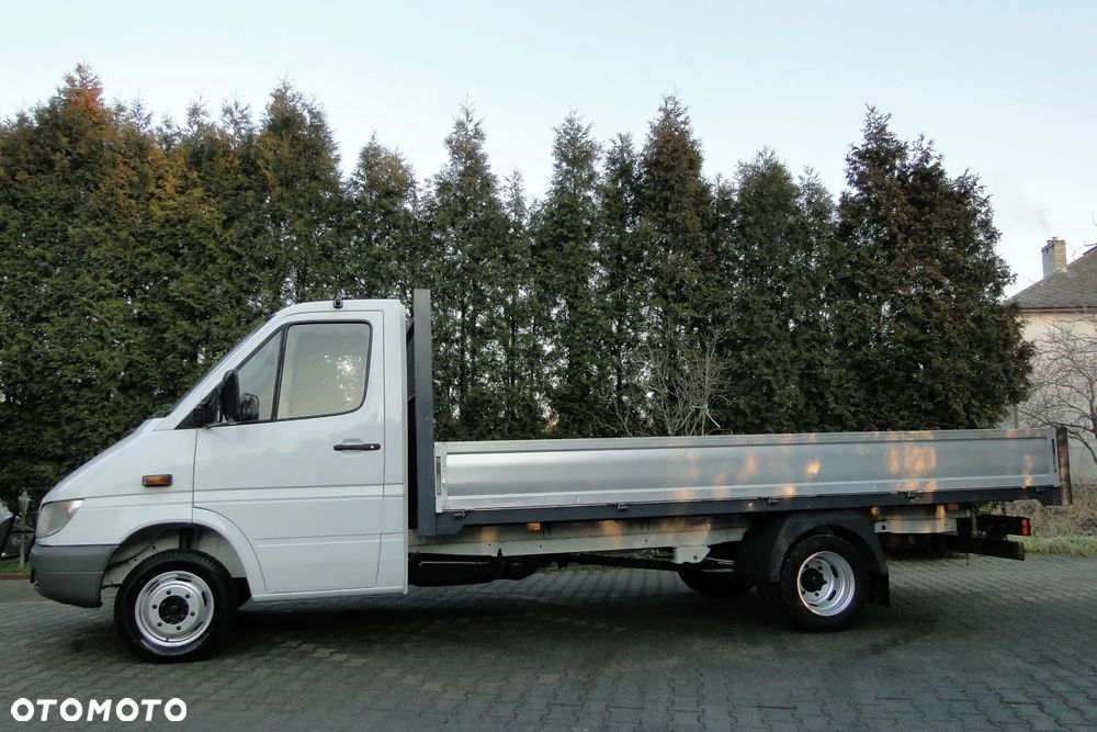 Mercedes-Benz Sprinter 411 - 7
