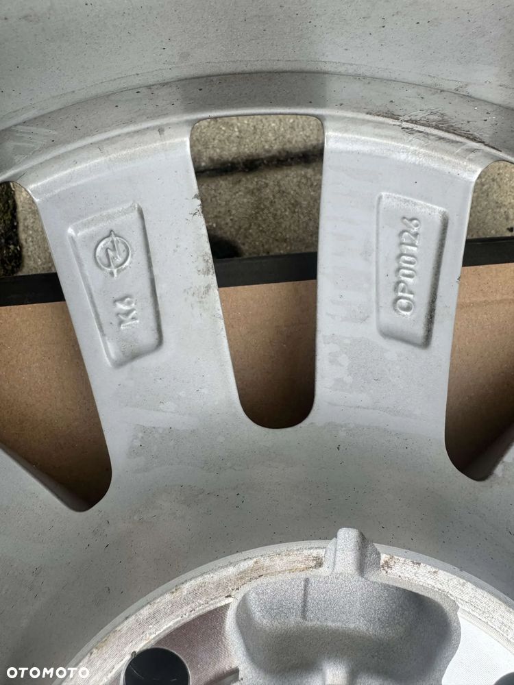 Felgi aluminiowe Opel OE 9835097280 6.5x16 4x108 ET32 - 7