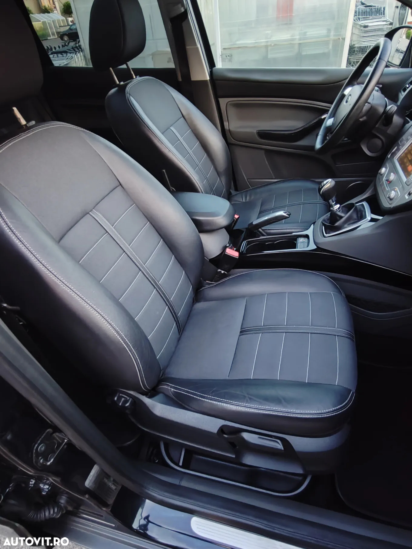 Ford Kuga 2.0 TDCi 4x4 Titanium - 11