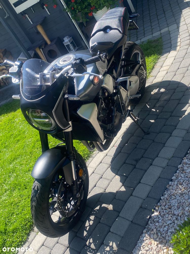 Honda CB - 6