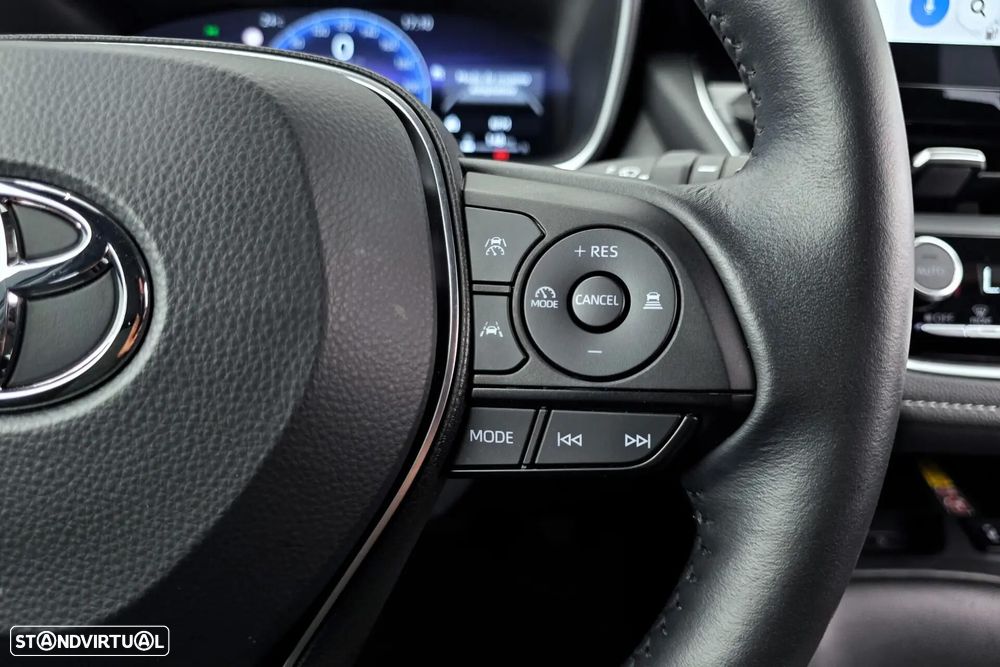 Toyota Corolla 1.8 Hybrid Comfort Plus - 15
