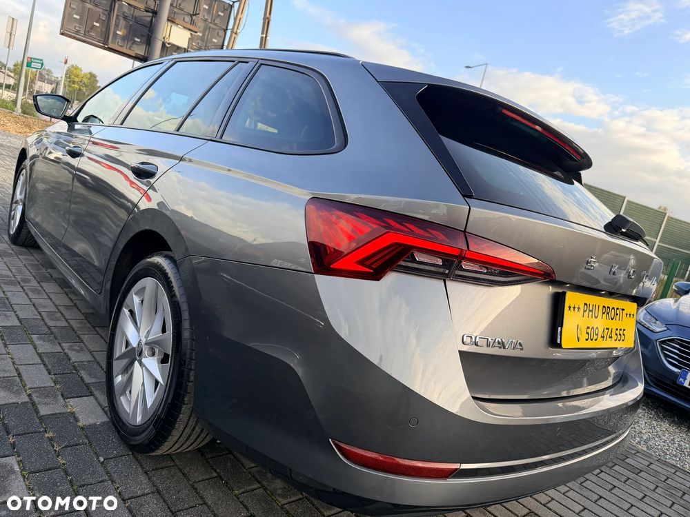Skoda Octavia 2.0 TDI Ambition - 11