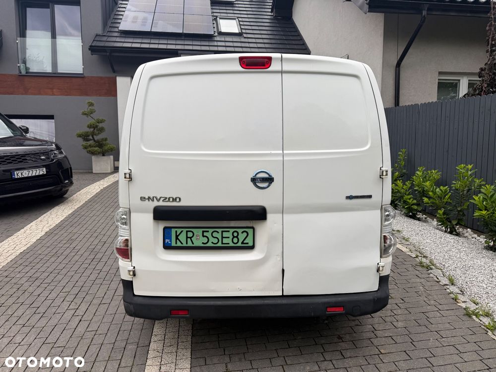 Nissan E-NV200 - 5