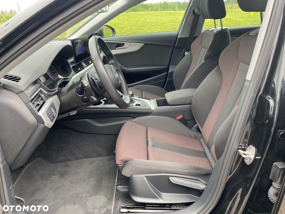 Audi A4 Limousine 35 TFSI mHEV S Line S tronic - 12