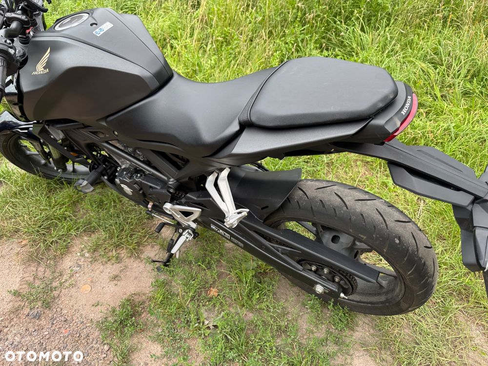 Honda CB - 9