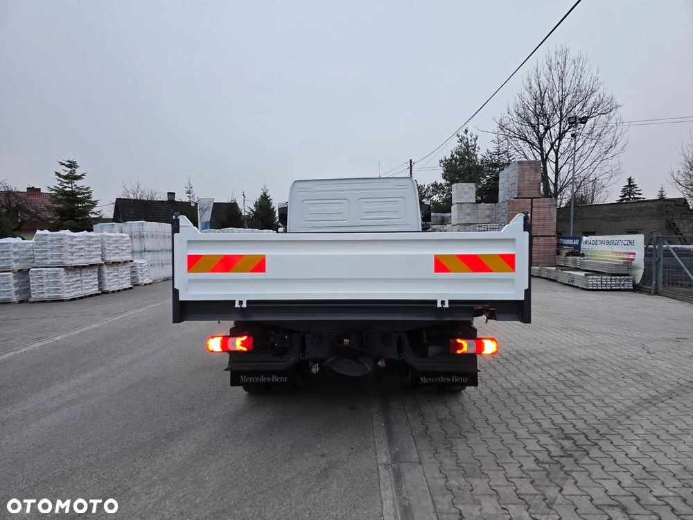 Mercedes-Benz Atego/Wywrotka/Manual/Blokada mostu - 10
