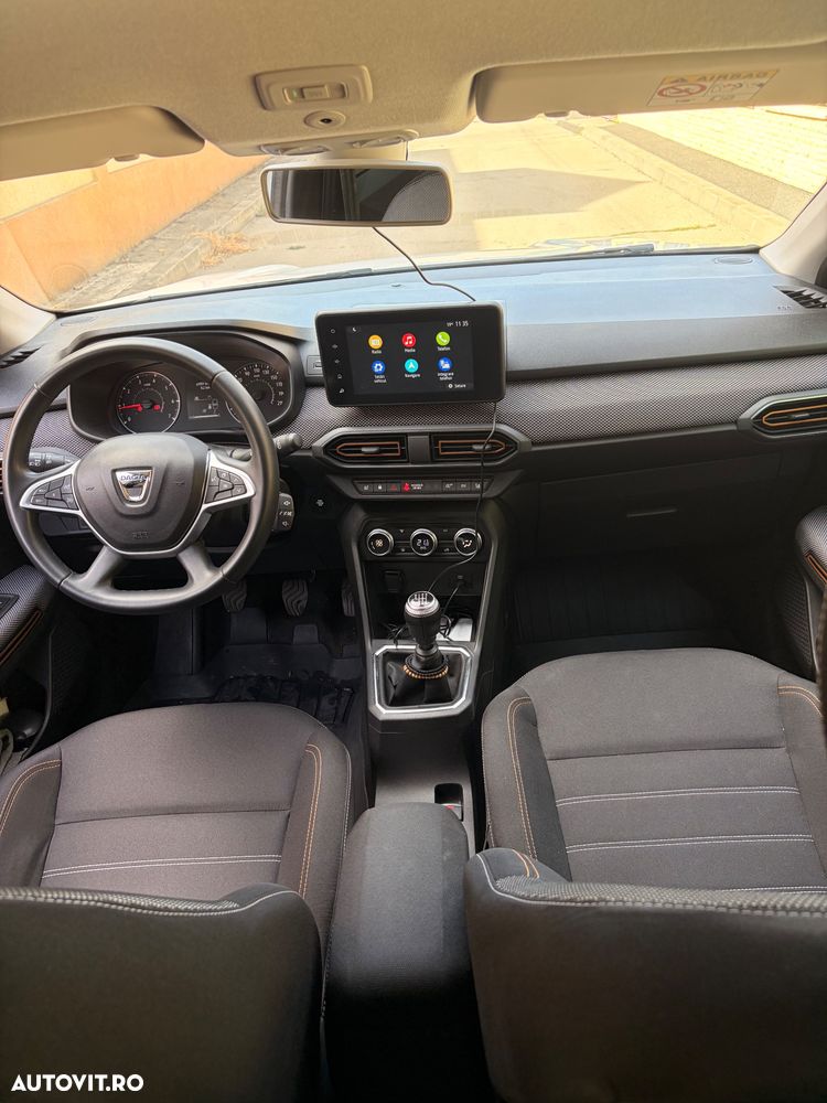 Dacia Sandero Stepway TCe 90 MT6 Comfort - 3