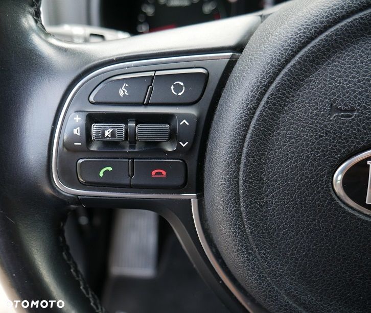 Kia Sportage 1.6 GDI 2WD Dream-Team Edition - 13