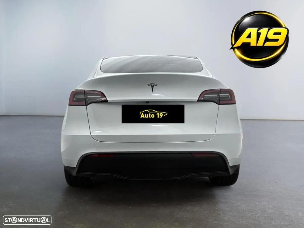Tesla Model Y RWD - 5