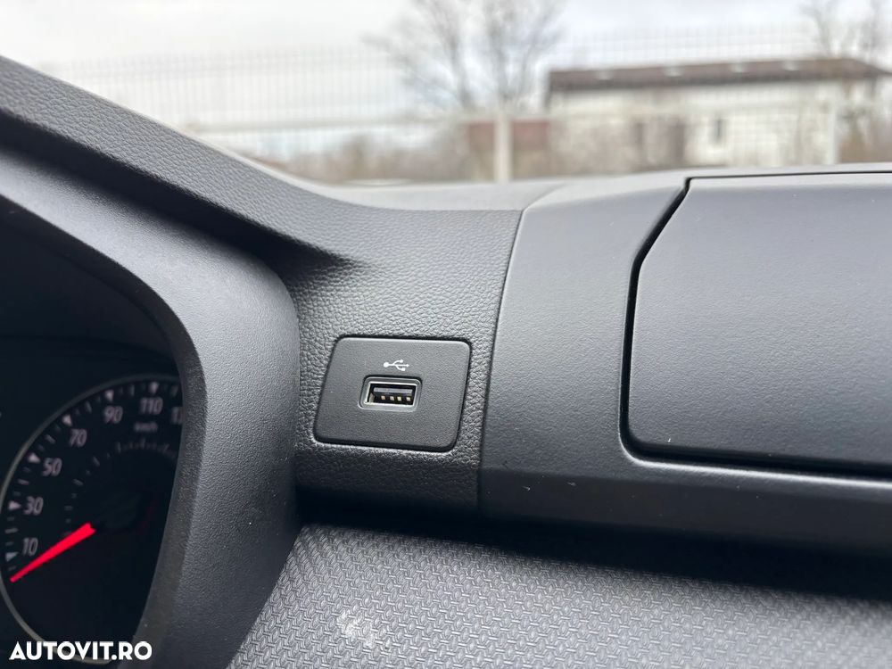 Dacia Logan TCe 90 MT6 Expression - 27