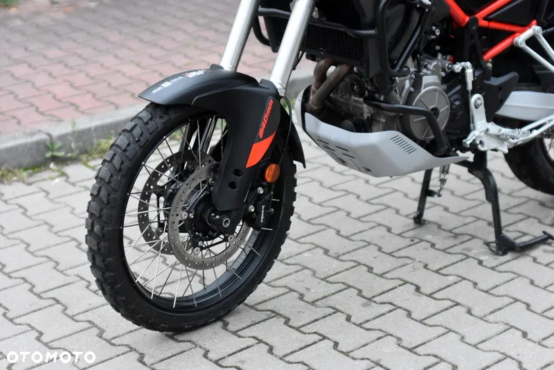 Aprilia Tuareg - 23