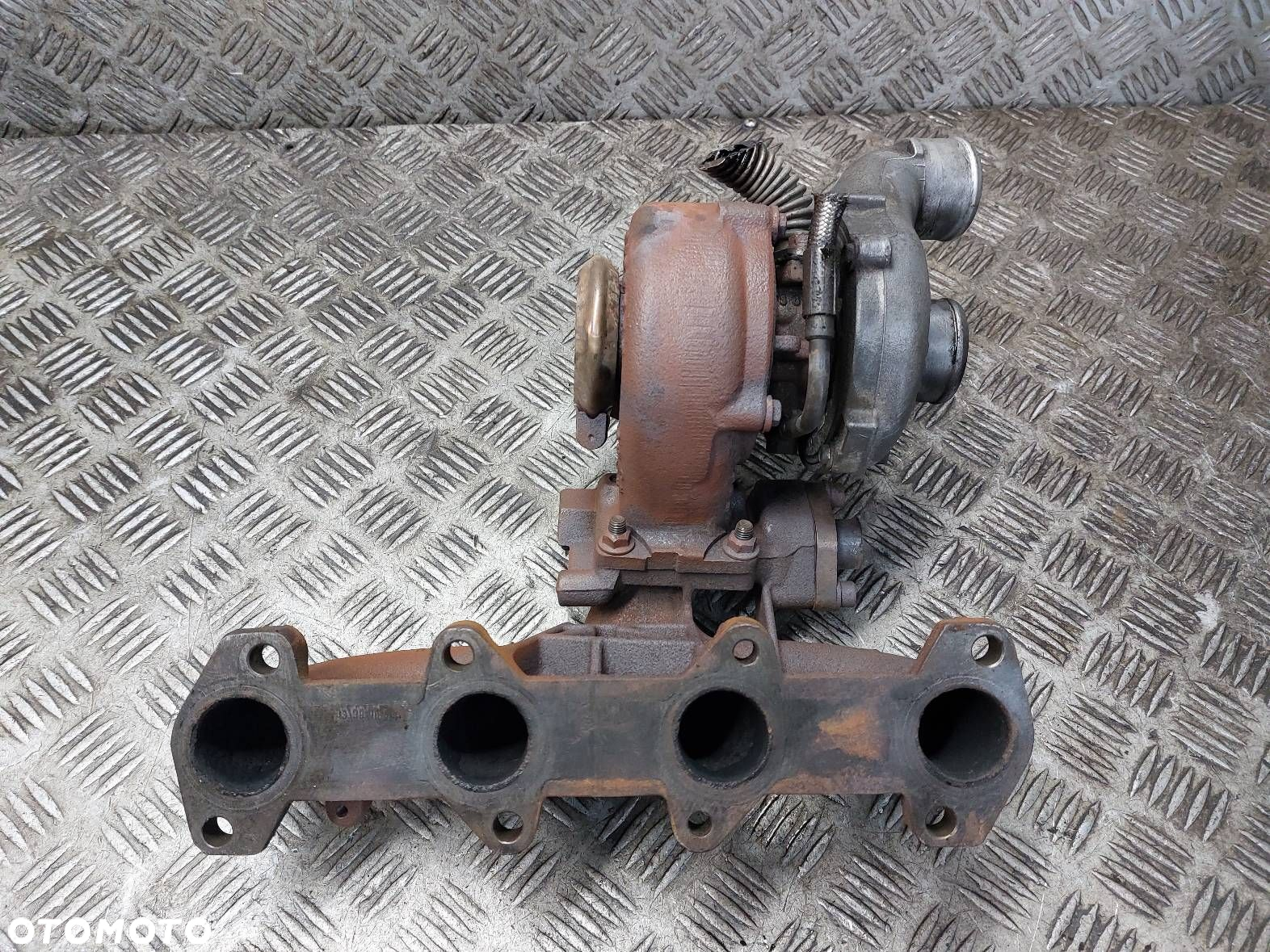 TURBOSPRĘŻARKA TURBINA ALFA ROMEO 156 I LIFT 1.9 JTD 55191596 - 2