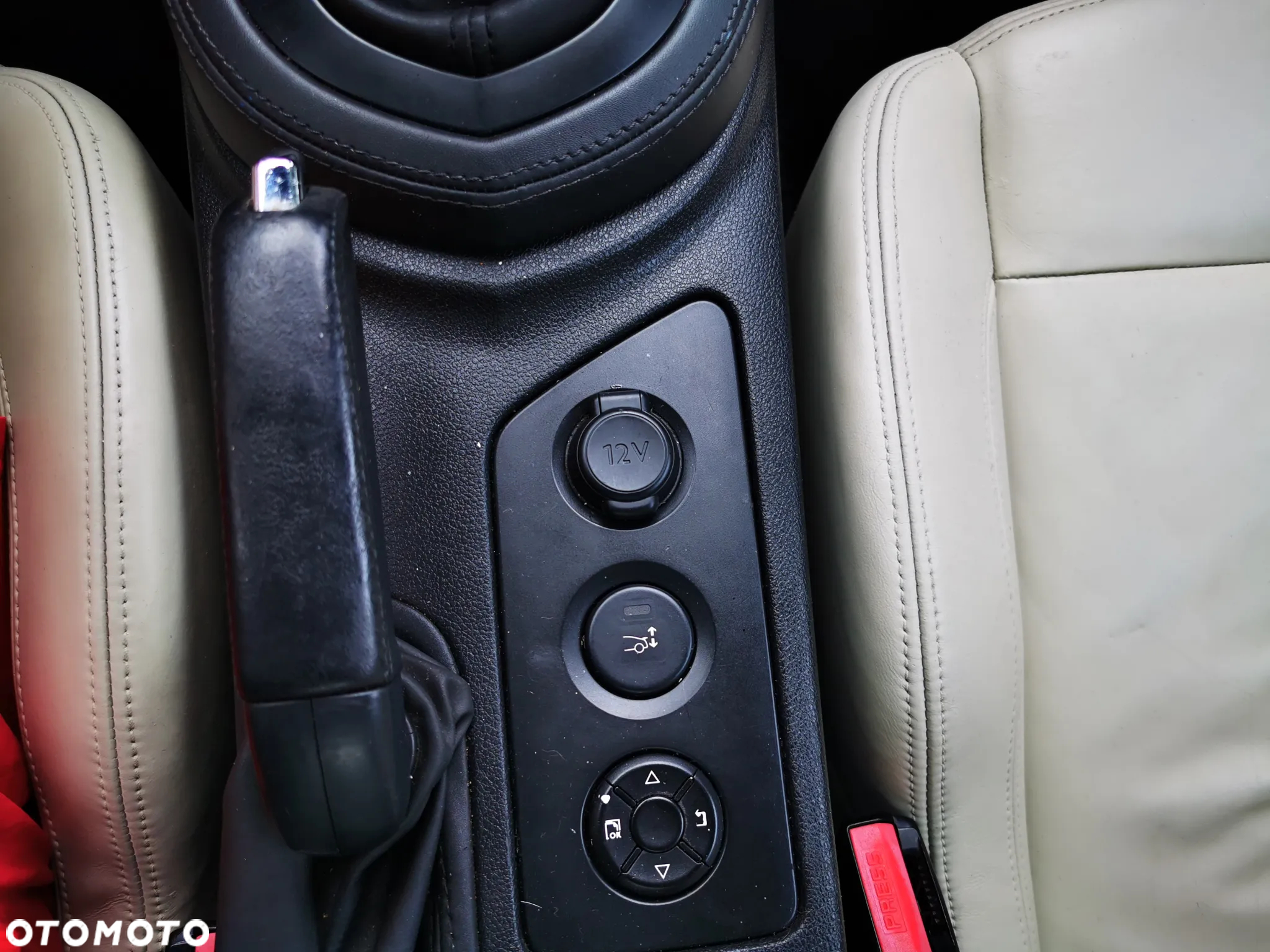 Peugeot RCZ 2.0 HDi - 18