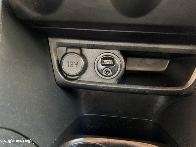 Peugeot 208 1.6 BlueHDi Style - 23
