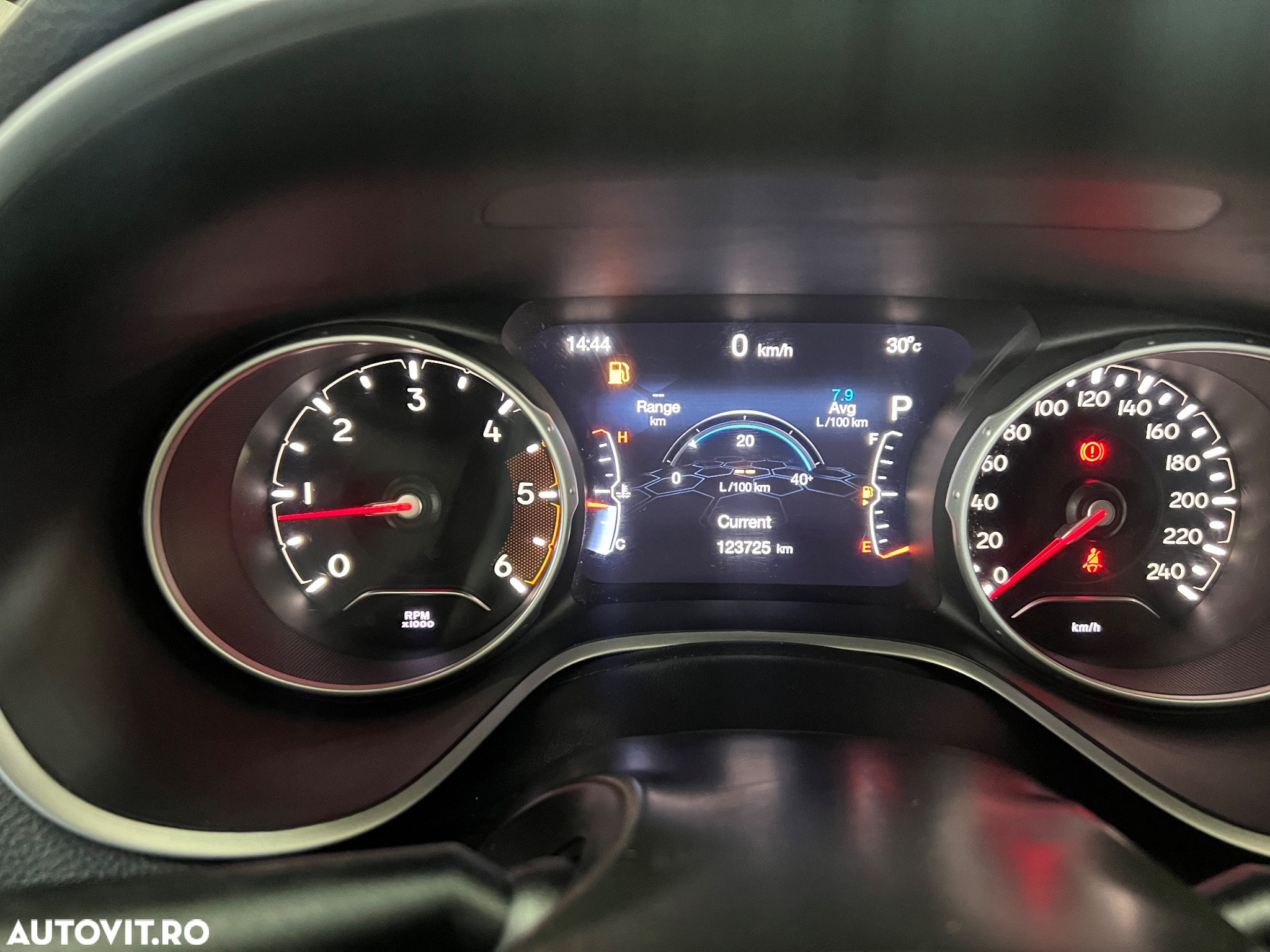 Jeep Compass 2.0 M-Jet 4x4 AT Limited - 26