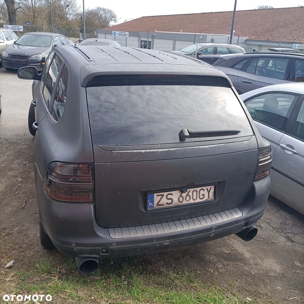 Porsche Cayenne - 20