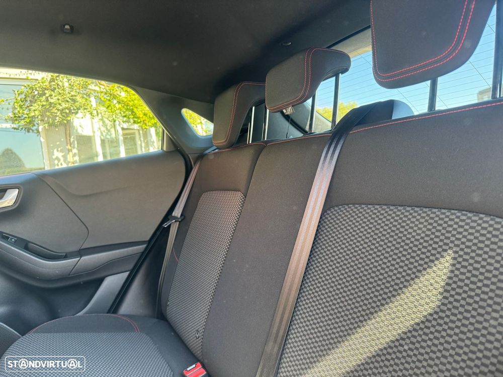 Ford Puma 1.0 EcoBoost MHEV ST-Line X Vivid Ruby Edition - 14