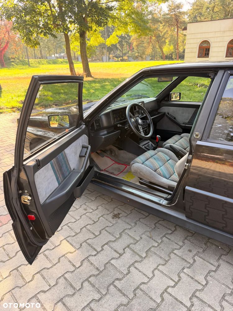 Lancia Delta 2000 HF Integrale 16V - 32